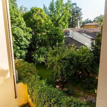 Vista Orto Botanico Πάρμα
